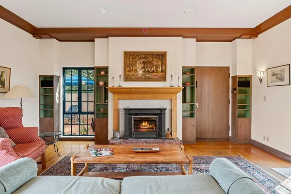 $3,850,000 | 1212 North Fitch Mountain Road, Healdsburg, CA 95448