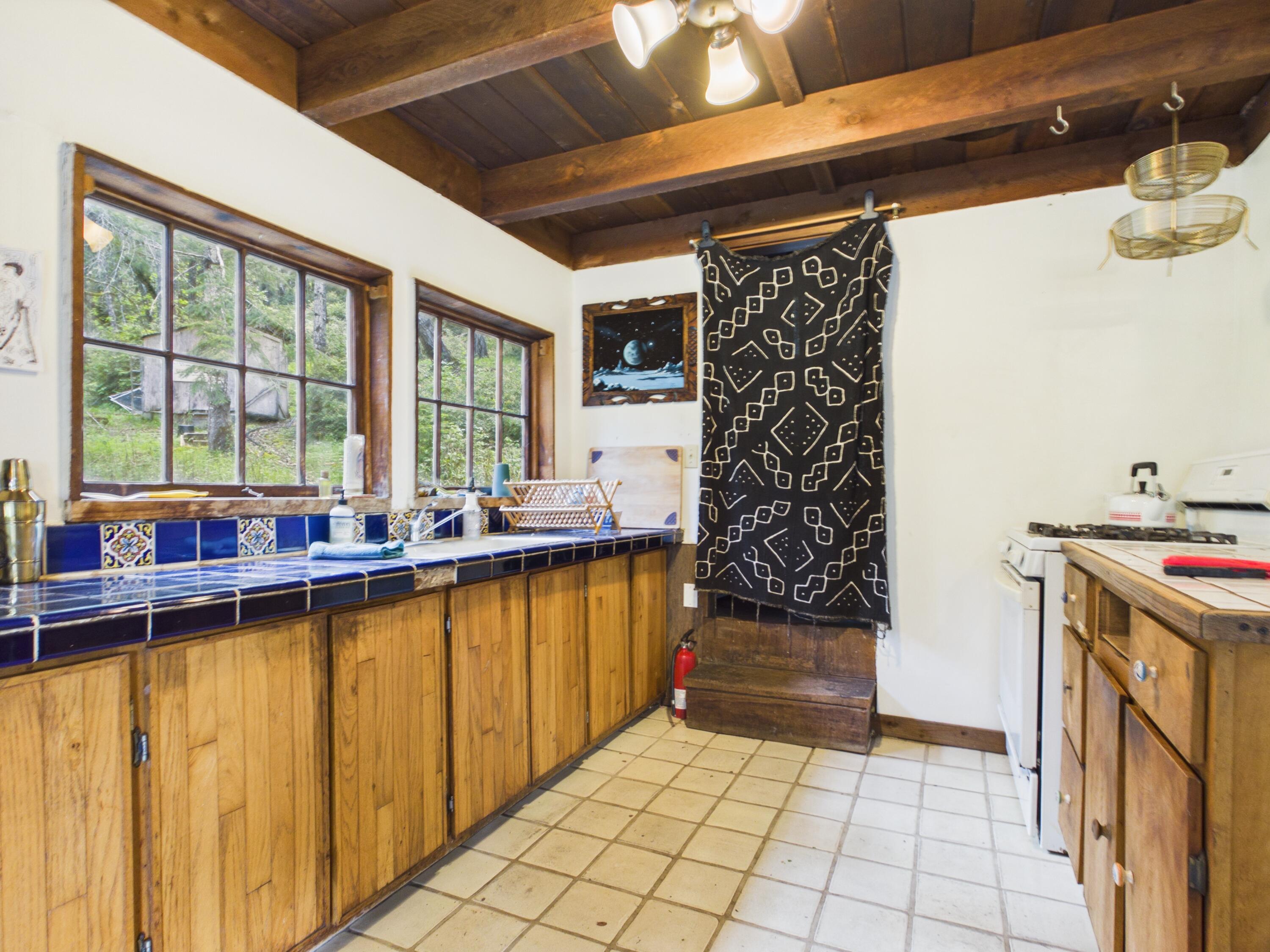 2720 Perry Meadow Road Redway, CA 95560 - Photo 54 of 69
