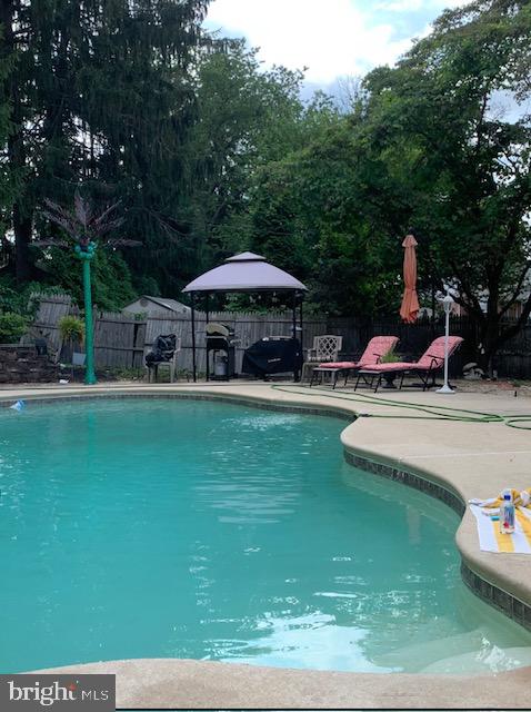 2606 Springfield Road Broomall, PA 19008 - Photo 2 of 2 Built in Pool