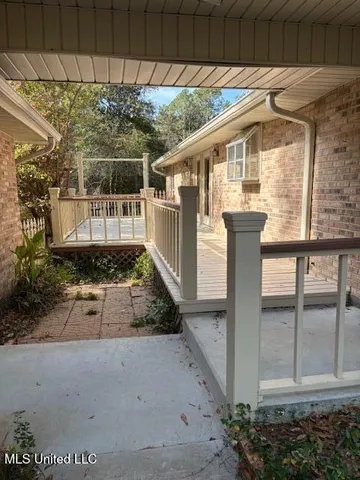 $230,000 | 1839 East Lakeshore Drive, Carriere, MS 39426