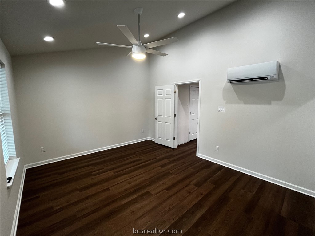 10326 North Dowling Road College Station, TX 77845 - Photo 6 of 11