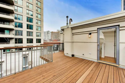 $1,450,000 | 484 North Canal Street, Chicago, IL 60654