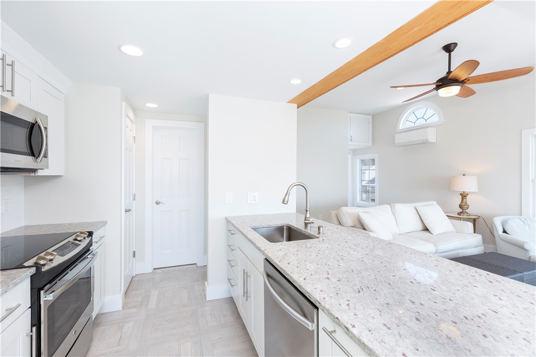 22 Fort Road Westerly, RI 02891 - Photo 12 of 32 Gallery Image 12