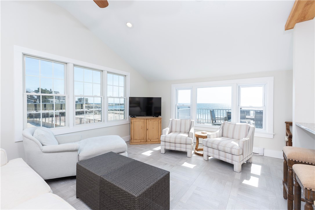 22 Fort Road Westerly, RI 02891 - Photo 15 of 32 Gallery Image 15