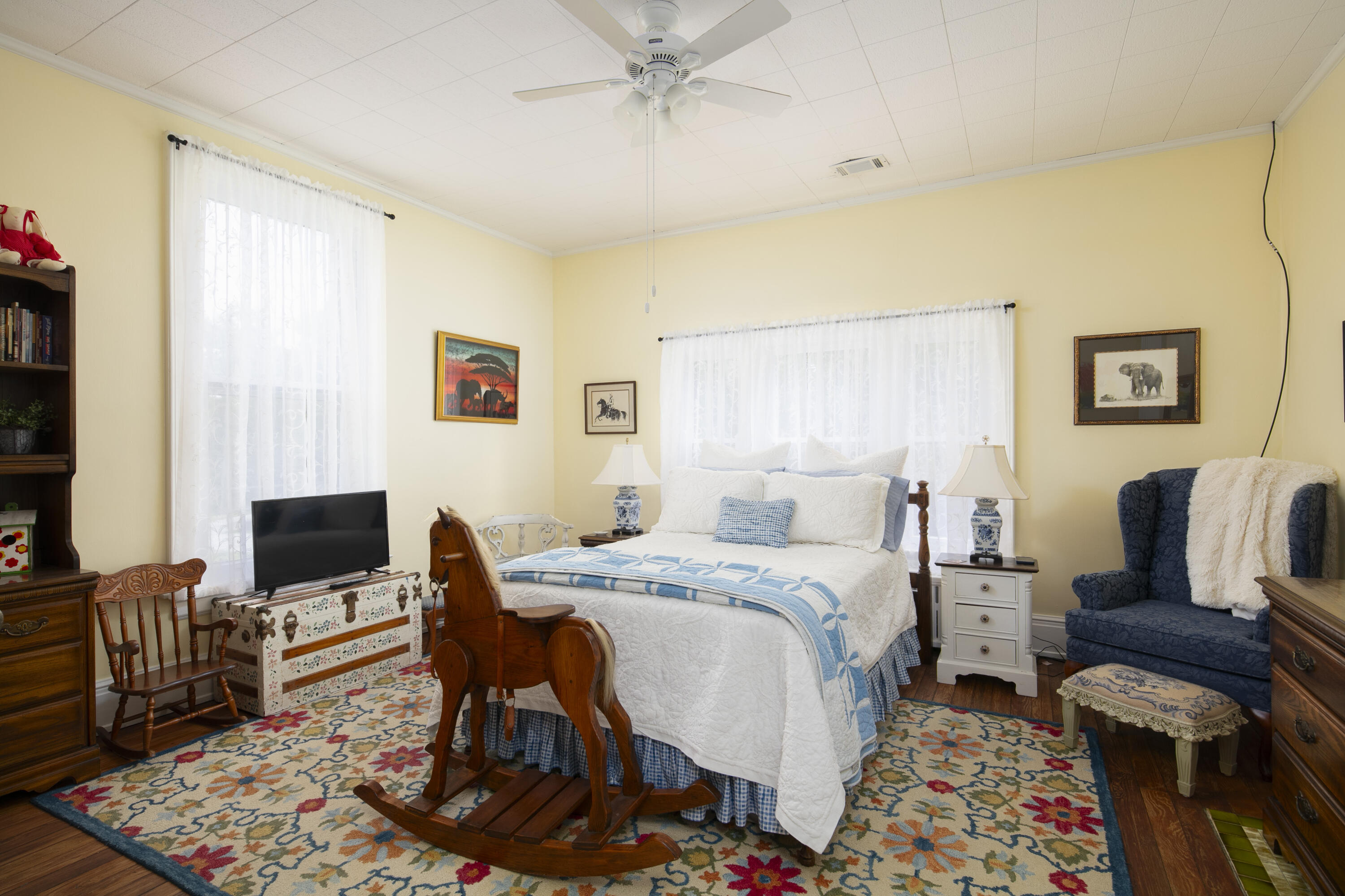 206 College Road Paris, KY 40361 - Photo 26 of 42 Second Floor Bedroom