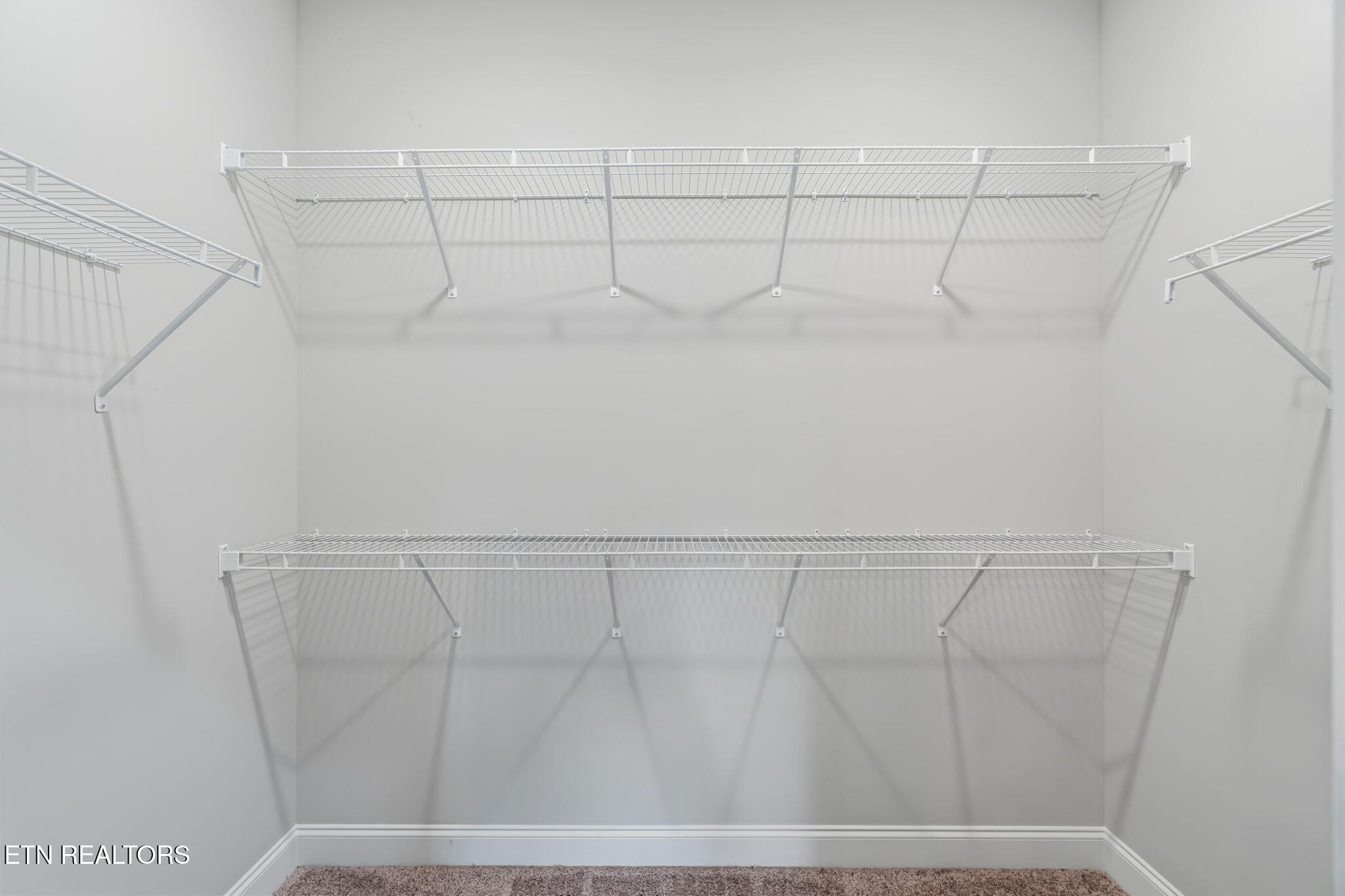 105 Fortenberry Street Oak Ridge, TN 37830 - Photo 26 of 60 Walk In Closet