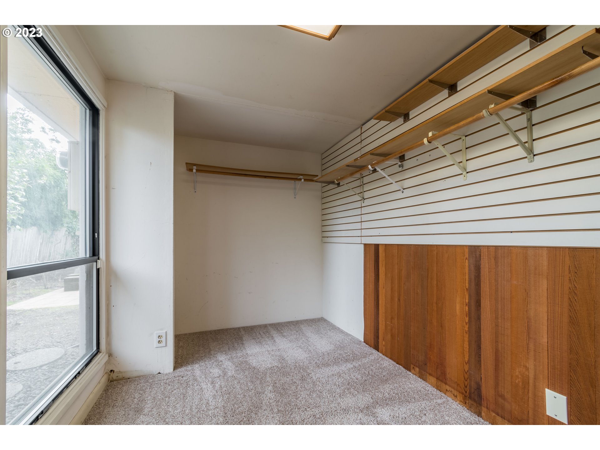 2210 Sandy Drive Eugene, OR 97401 - Photo 15 of 32 a view of an empty room