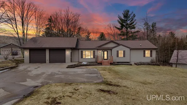 $650,000 | W7953-1 South Lake Antoine Road, Iron Mountain, MI 49801