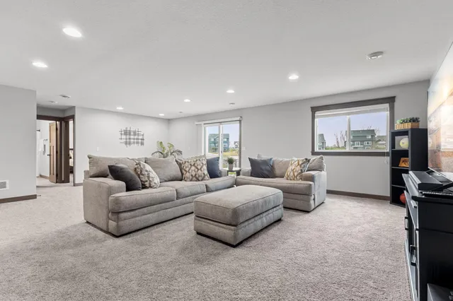 $540,000 | 2730 213th Street West, Farmington, MN 55024