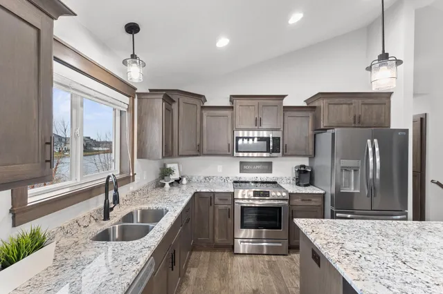 $540,000 | 2730 213th Street West, Farmington, MN 55024