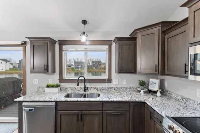 $540,000 | 2730 213th Street West, Farmington, MN 55024