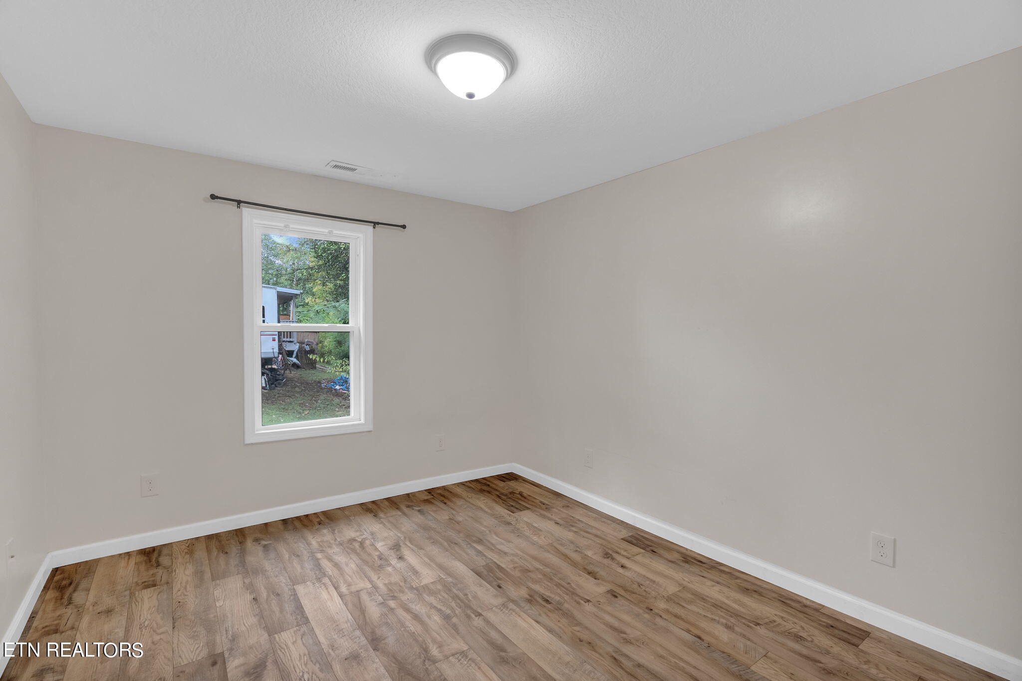 175 McNabb Street Newport, TN 37821 - Photo 17 of 22 10-web-or-mls-DSC06766