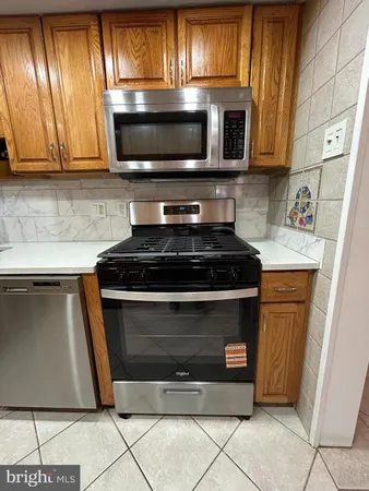 $2,300 | 312 Old Forge Crossing, Unit 312, Devon, PA 19333