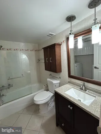 $2,300 | 312 Old Forge Crossing, Unit 312, Devon, PA 19333
