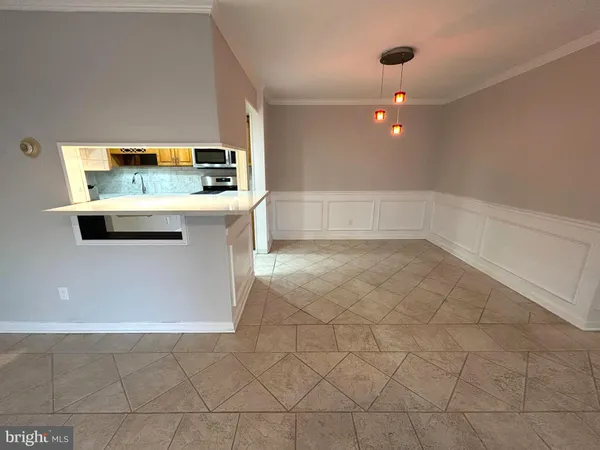 $2,300 | 312 Old Forge Crossing, Unit 312, Devon, PA 19333