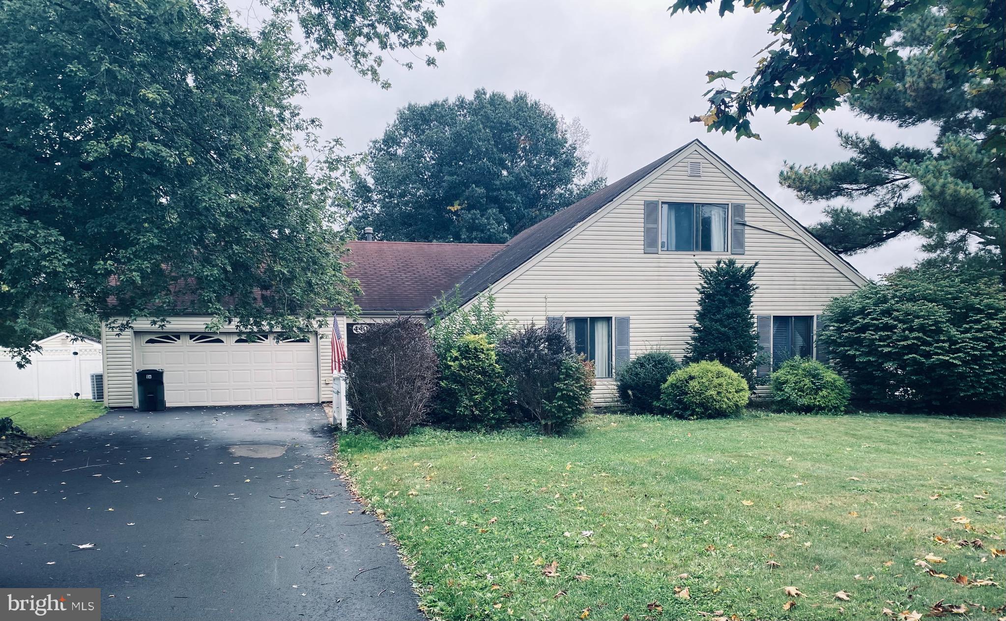 440 Iron Bridge Road Freehold, NJ 07728 - Photo 2 of 27