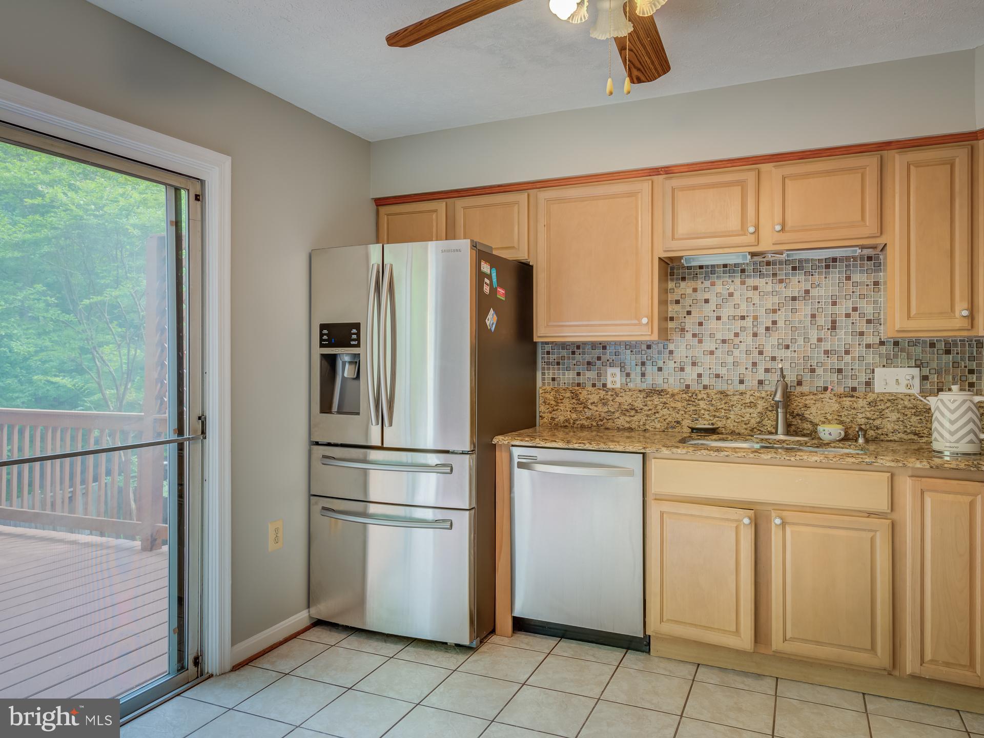 7329 Stream Way Springfield, VA 22152 - Photo 12 of 49 Gallery Image 12