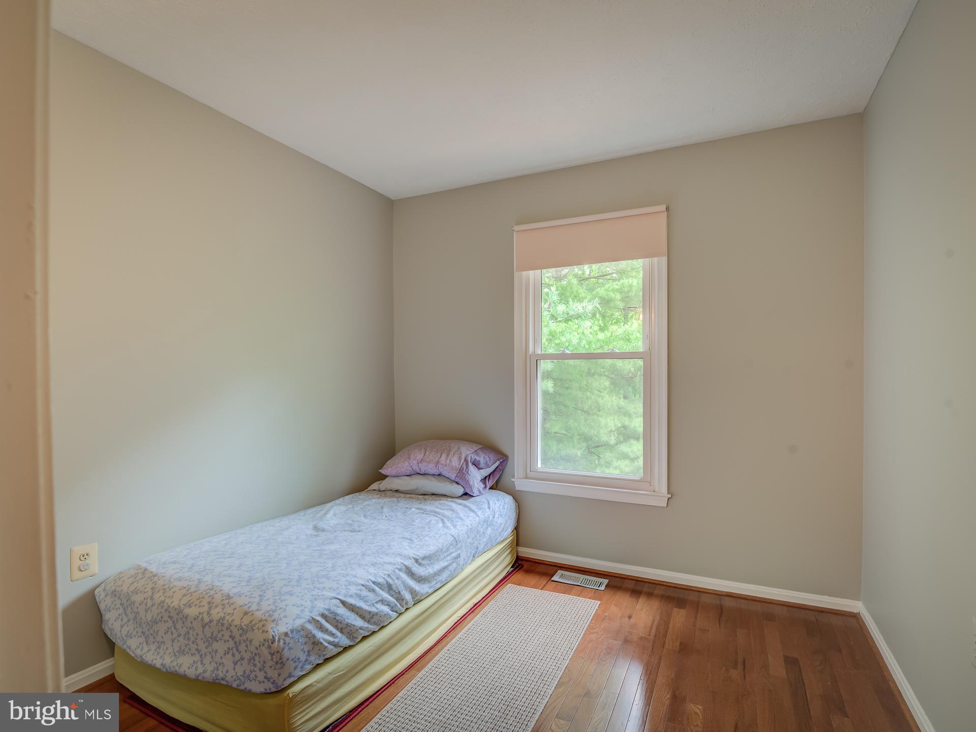 7329 Stream Way Springfield, VA 22152 - Photo 20 of 49 Gallery Image 20