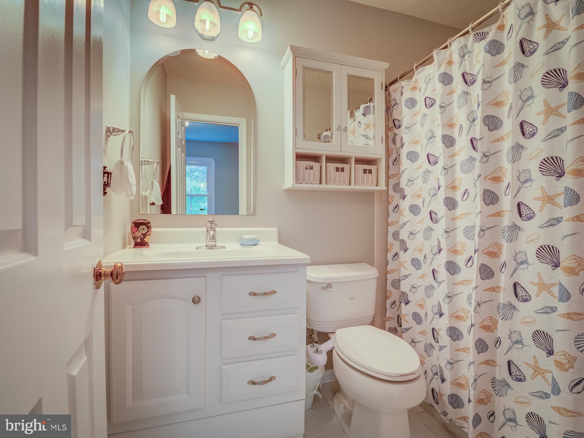 7329 Stream Way Springfield, VA 22152 - Photo 24 of 49 Gallery Image 24