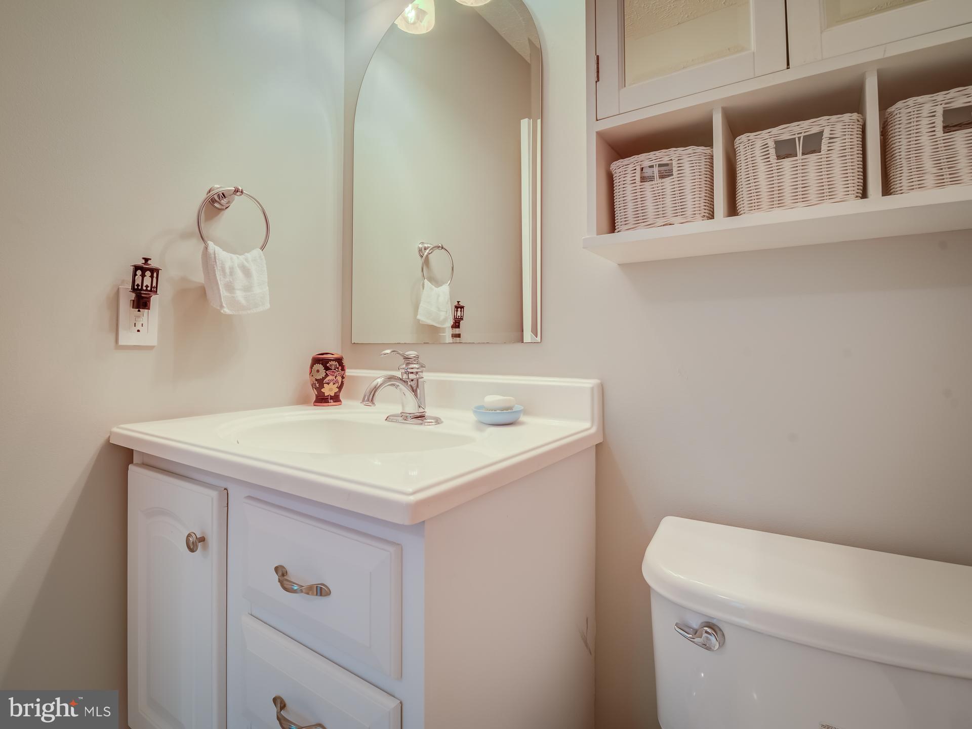 7329 Stream Way Springfield, VA 22152 - Photo 26 of 49 Gallery Image 26