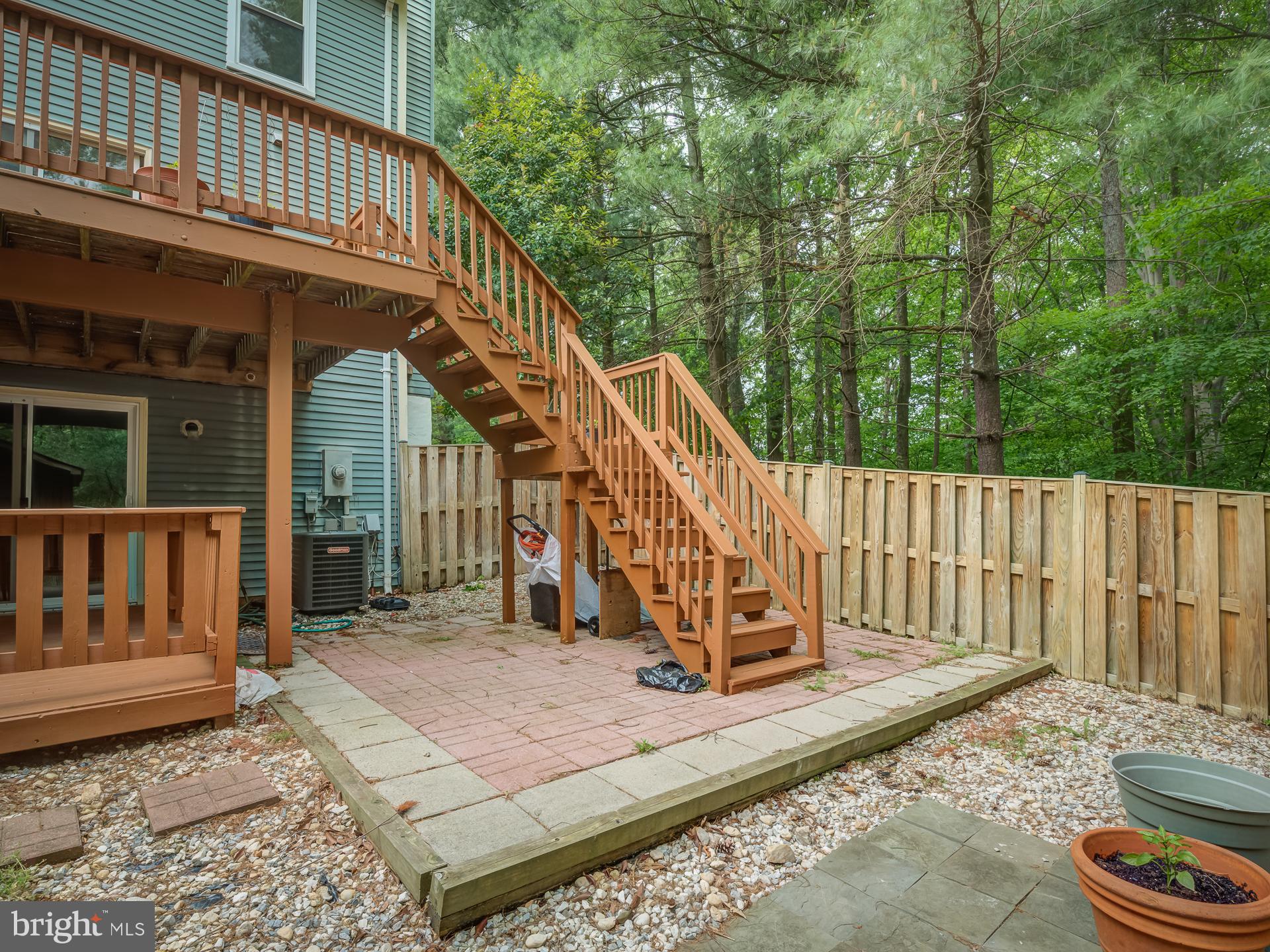 7329 Stream Way Springfield, VA 22152 - Photo 5 of 49 Gallery Image 5