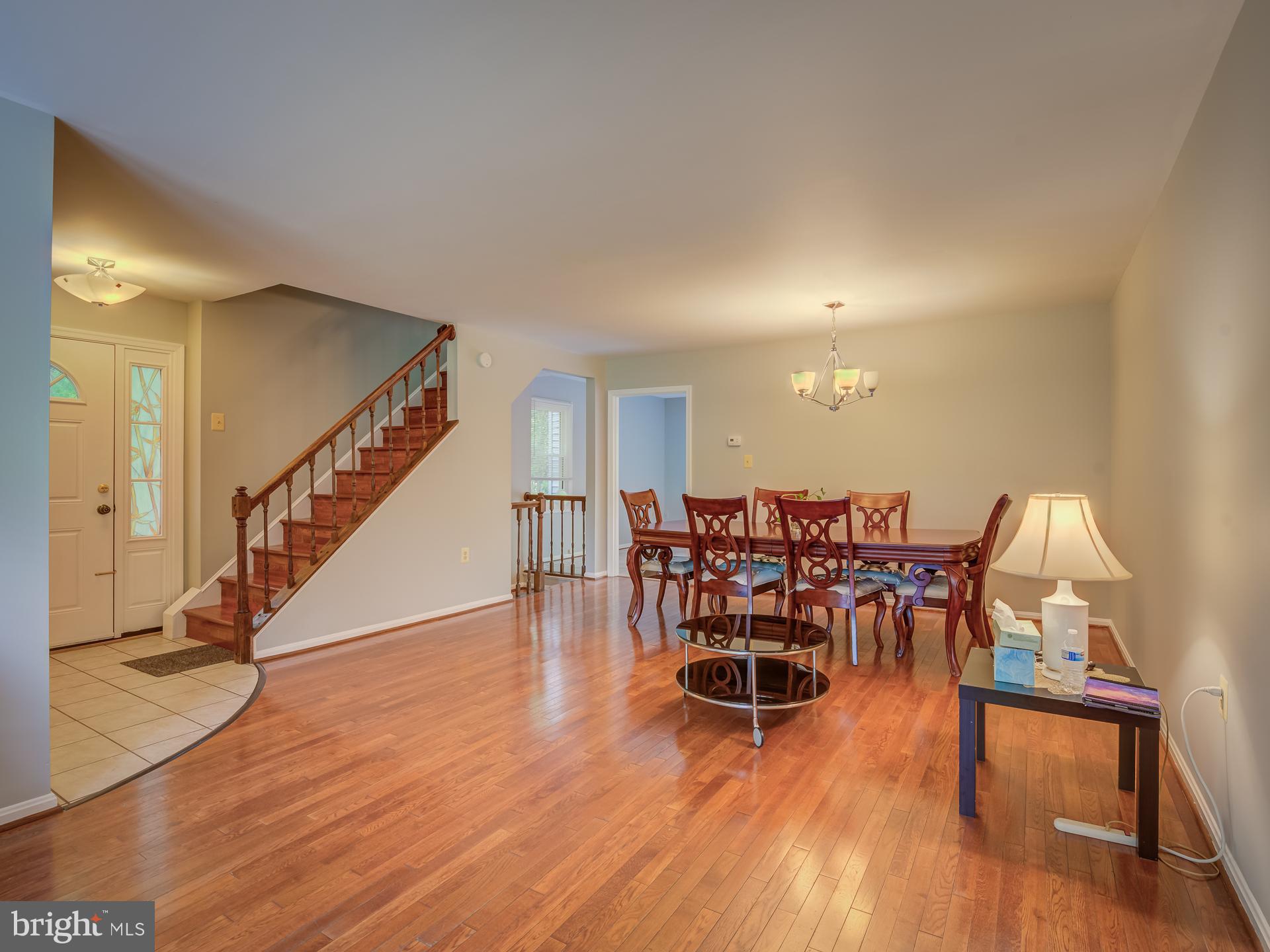 7329 Stream Way Springfield, VA 22152 - Photo 7 of 49 Gallery Image 7