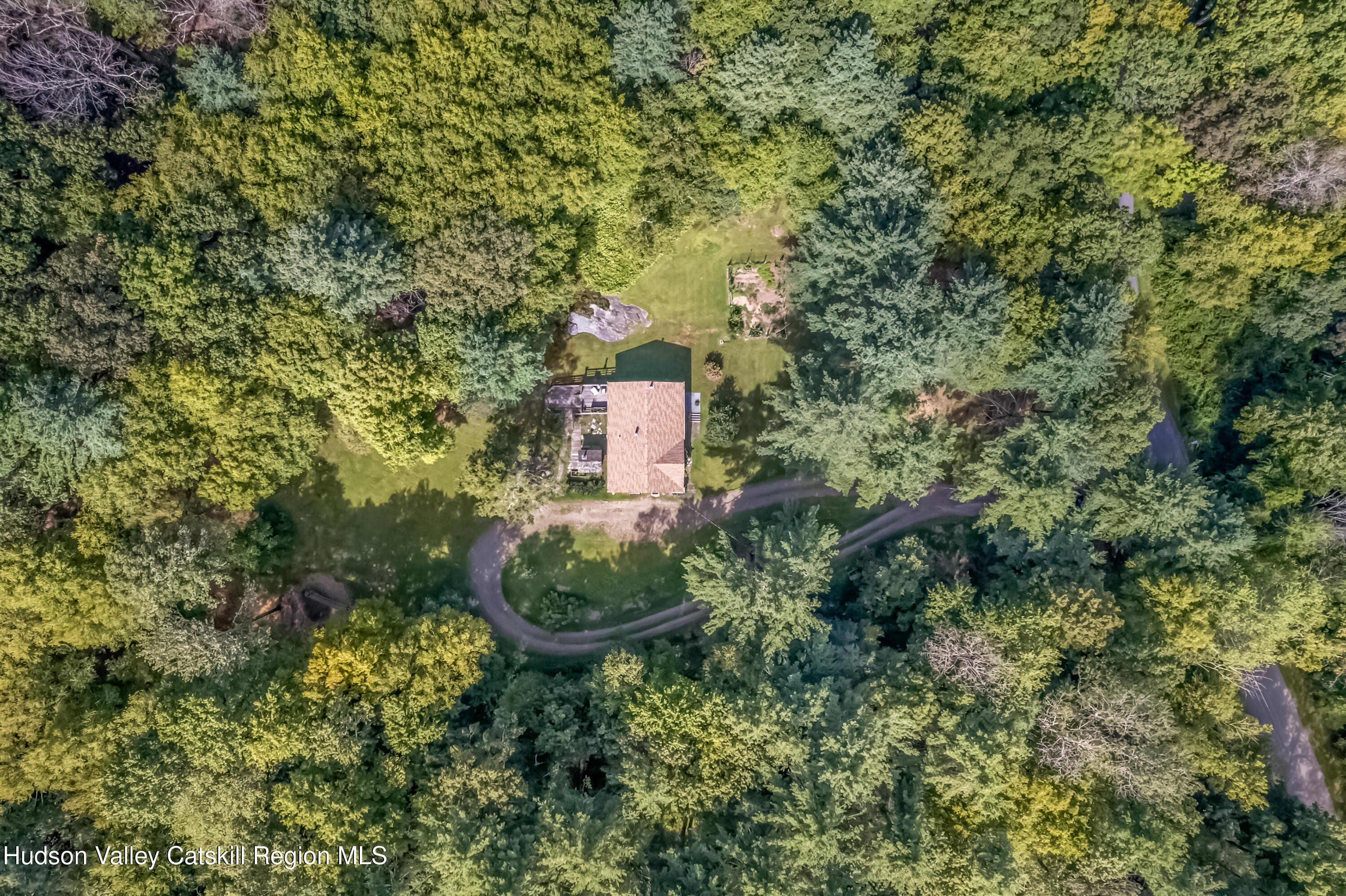 145 Lamoree Road Rhinebeck, NY 12572 - Photo 8 of 32 145_Lamoree_Rd_08-18-25-1 (1)