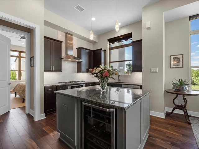 $750,000 | 1437 Wagner Street, Houston, TX 77007