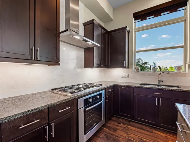 $750,000 | 1437 Wagner Street, Houston, TX 77007