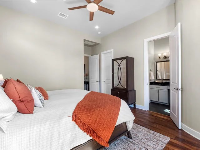 $750,000 | 1437 Wagner Street, Houston, TX 77007