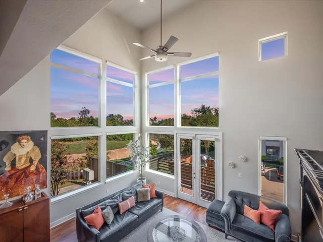 $750,000 | 1437 Wagner Street, Houston, TX 77007