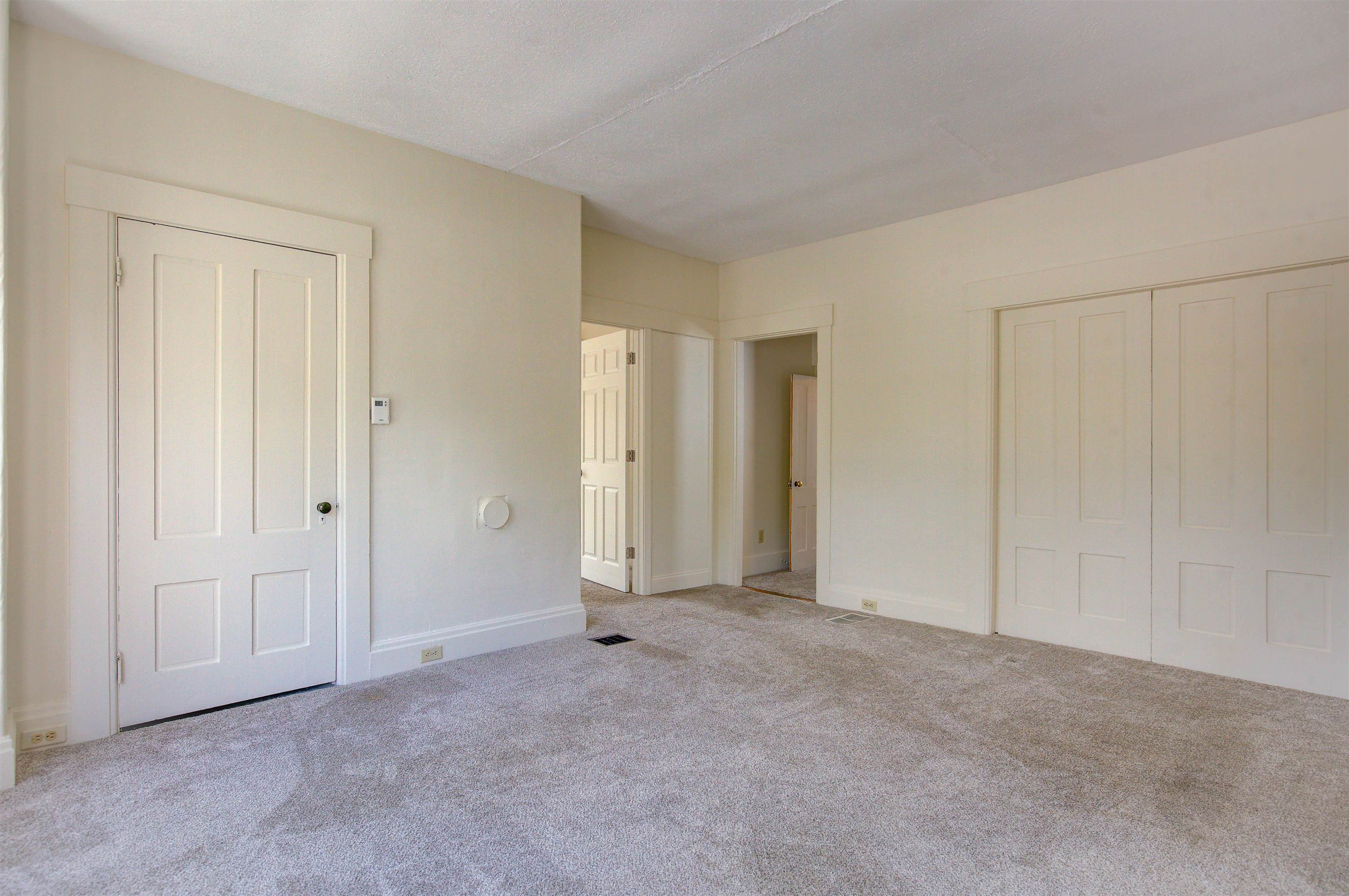 8 Chase Avenue, Unit 1 Conway, NH 03818 - Photo 3 of 16