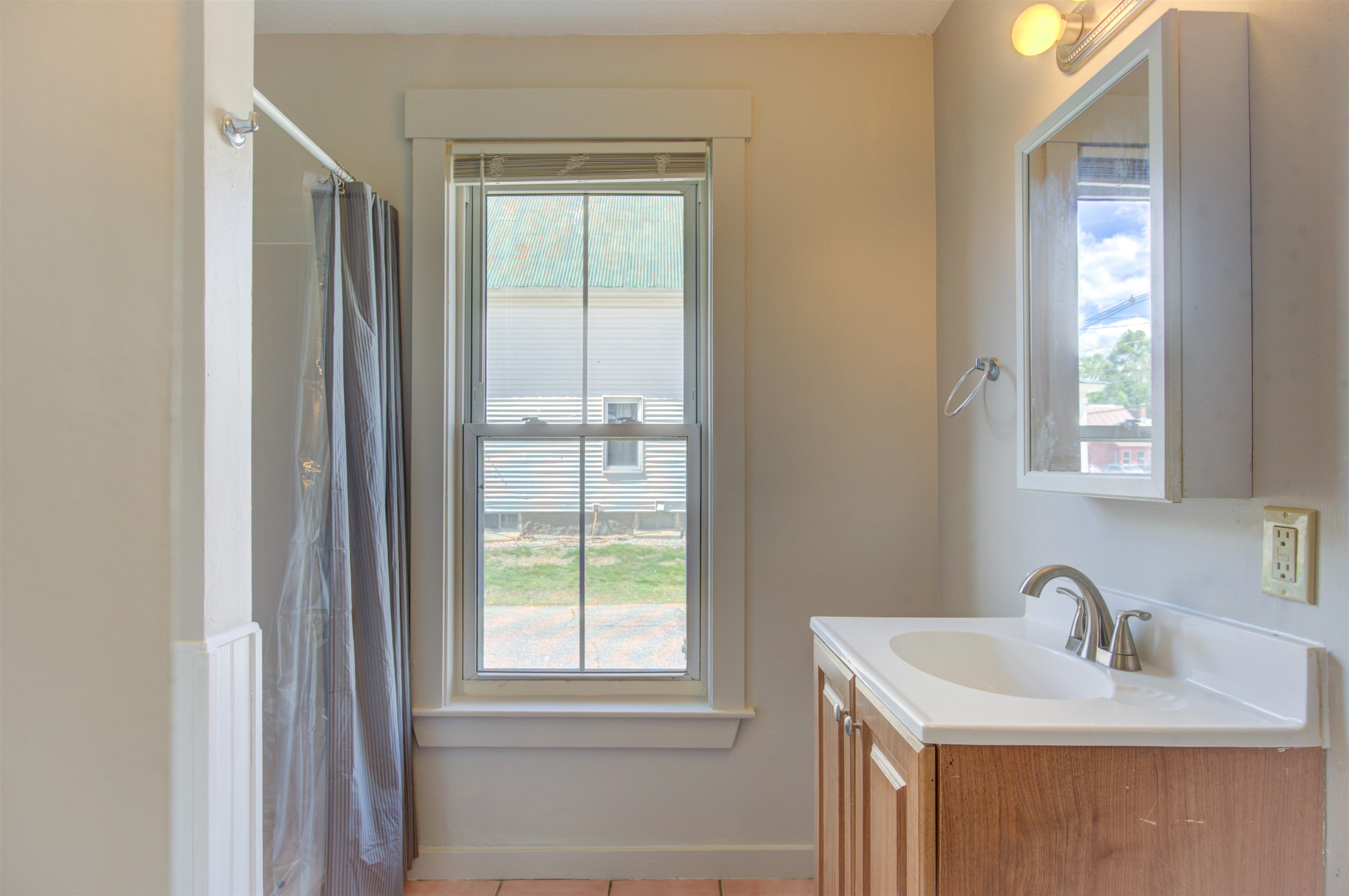 8 Chase Avenue, Unit 1 Conway, NH 03818 - Photo 8 of 16