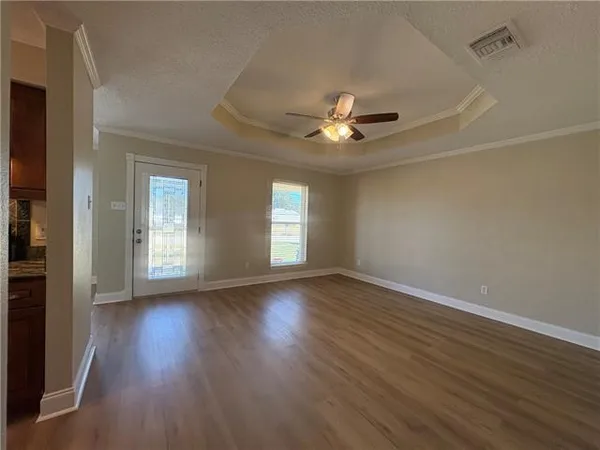 $158,500 | 36 Woodchase Court, St. Bernard, LA 70085