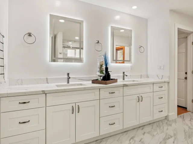 $4,498,000 | 1941 Deodara Drive, Los Altos, CA 94024