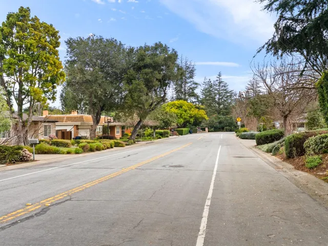 $4,498,000 | 1941 Deodara Drive, Los Altos, CA 94024
