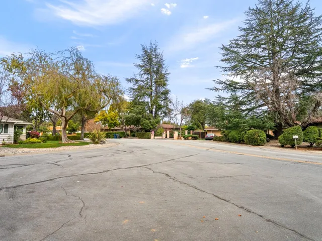 $4,498,000 | 1941 Deodara Drive, Los Altos, CA 94024