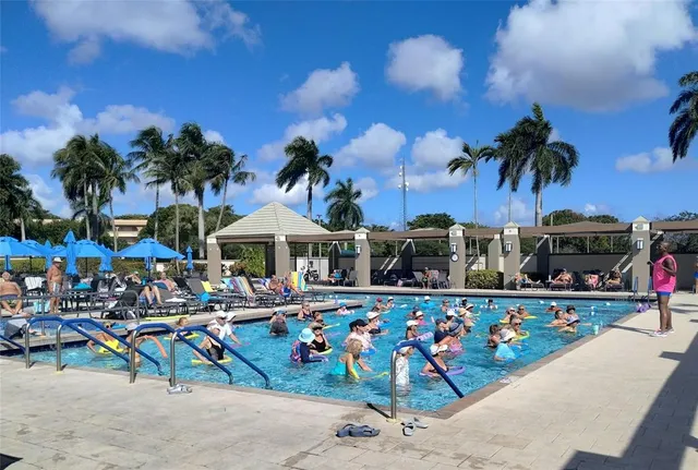 $139,000 | 2101 Lucaya Bend, Unit K4, Coconut Creek, FL 33066