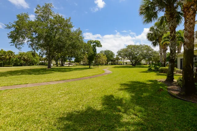 $280,000 | 2626 Creekside Drive, Fort Pierce, FL 34981