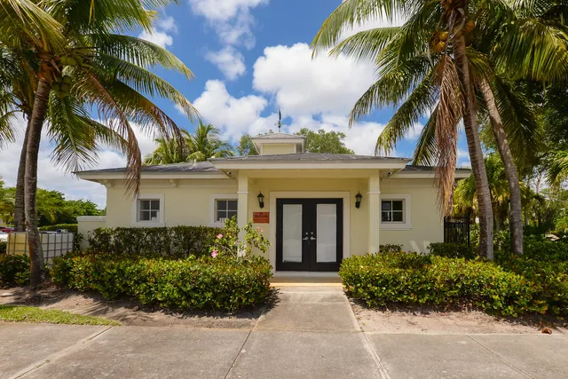 $280,000 | 2626 Creekside Drive, Fort Pierce, FL 34981