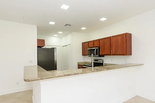 $280,000 | 2626 Creekside Drive, Fort Pierce, FL 34981