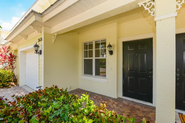 $280,000 | 2626 Creekside Drive, Fort Pierce, FL 34981