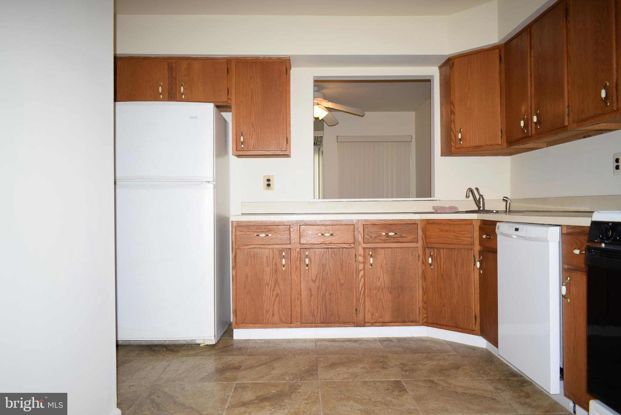 69 Allison Road Hightstown, NJ 08520 - Photo 12 of 34 Gallery Image 12