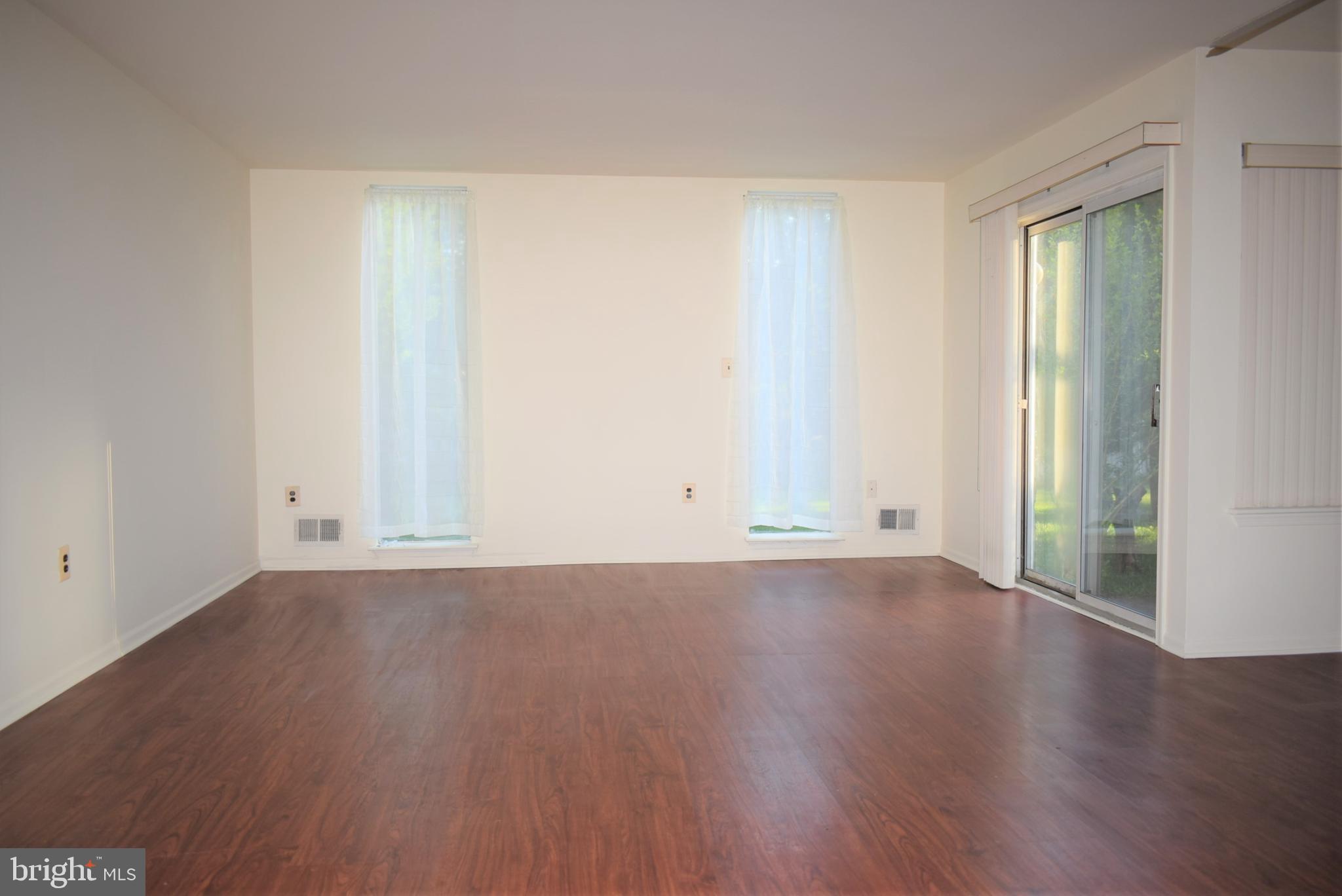 69 Allison Road Hightstown, NJ 08520 - Photo 5 of 34 Gallery Image 5