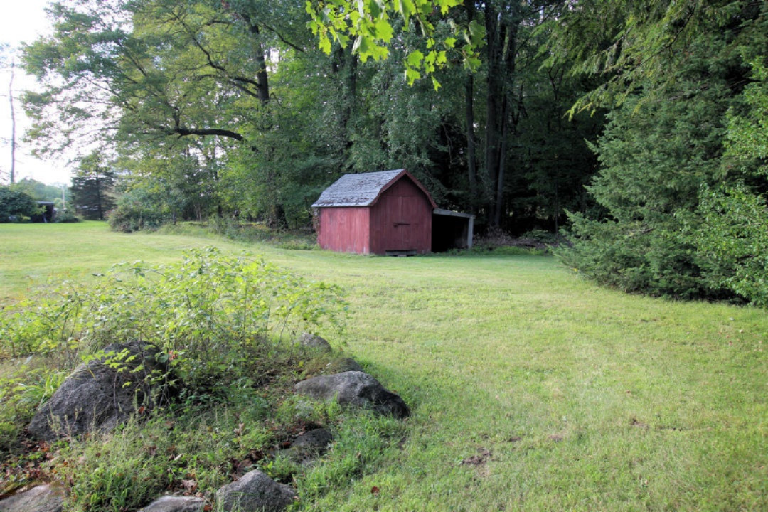 8467 West 1 Mile Road Hesperia, MI 49421 - Photo 13 of 21 IMG_8596