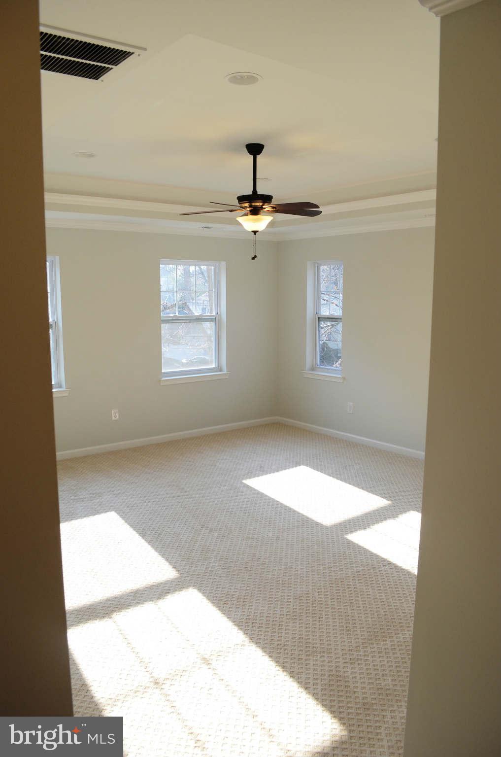 9931 Woodburn Road Silver Spring, MD 20901 - Photo 17 of 27 Bedroom (Master)