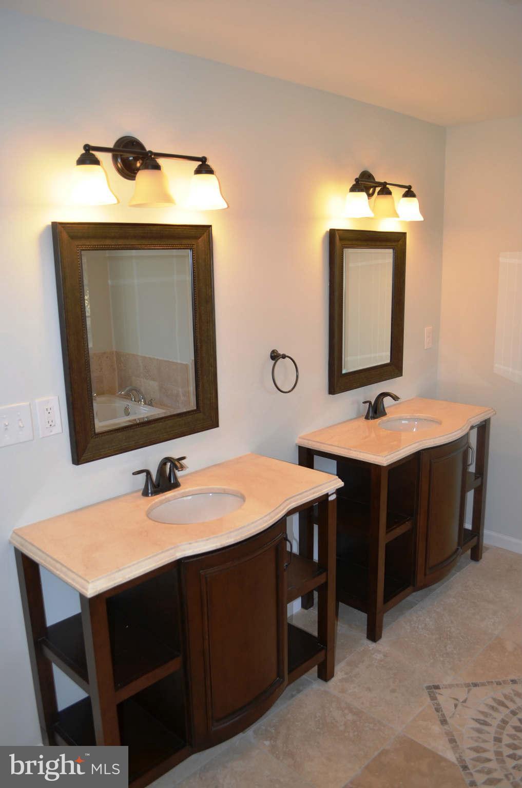 9931 Woodburn Road Silver Spring, MD 20901 - Photo 18 of 27 Bath (Master)