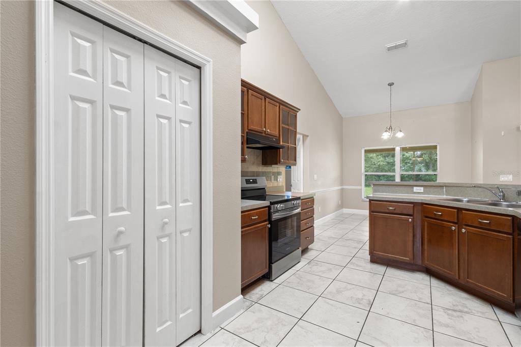 5320 Southwest 115th Loop Ocala, FL 34476 - Photo 9 of 51