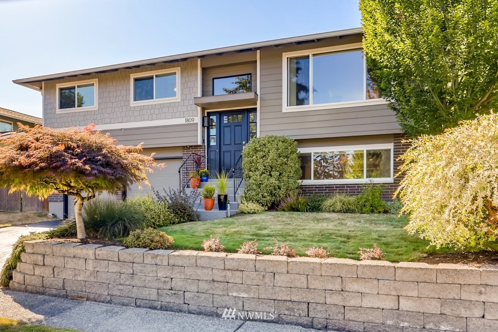 1809 Whitman Avenue Northeast Renton, WA 98059 - Photo 1 of 31 Gallery Image 1