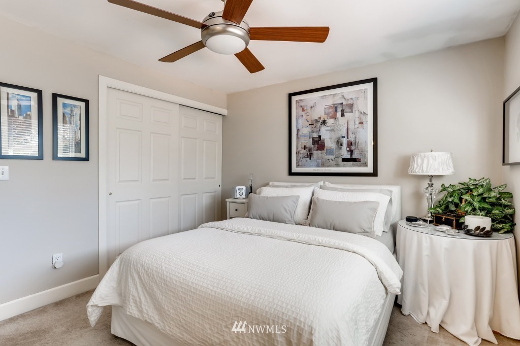 1809 Whitman Avenue Northeast Renton, WA 98059 - Photo 11 of 31 Gallery Image 11